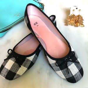 H&M Black/White Check Ballet Flats, Sz 8, EUC